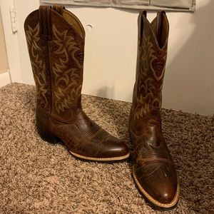 Ariat Boots Men’s size 7D or Women’s 8.5